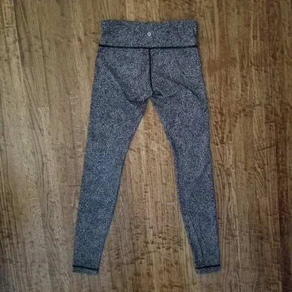 Lululemon Leggings - Picture 2 of 4